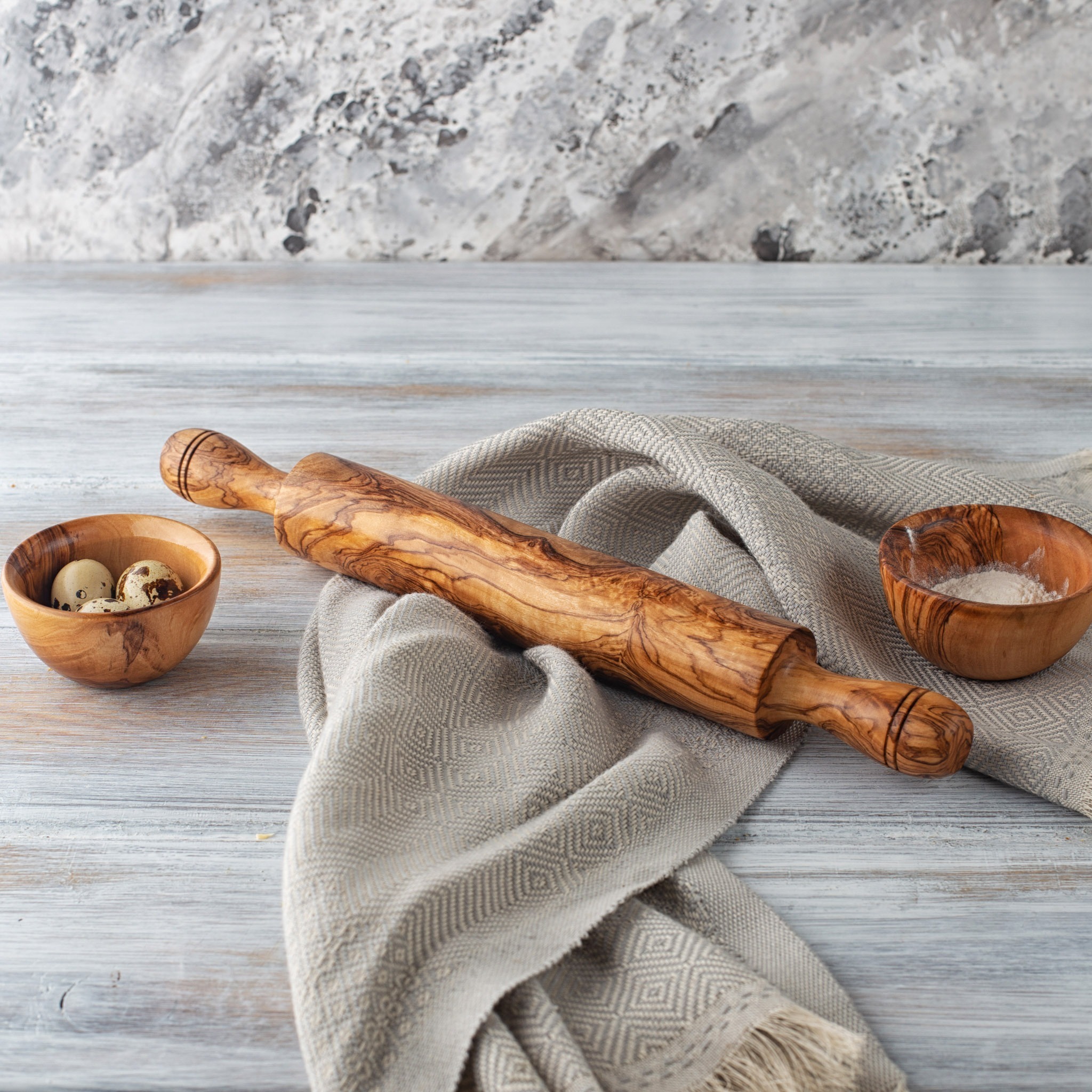 Slotless Olive Wood Knife Block - Forest Decor