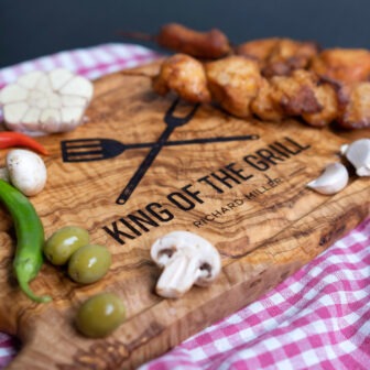 King of the grill Personalized BBQ Cutting Board.