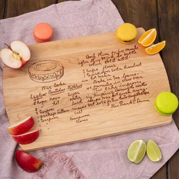 Wooden recipe cutting board as a personalized recipe gifts