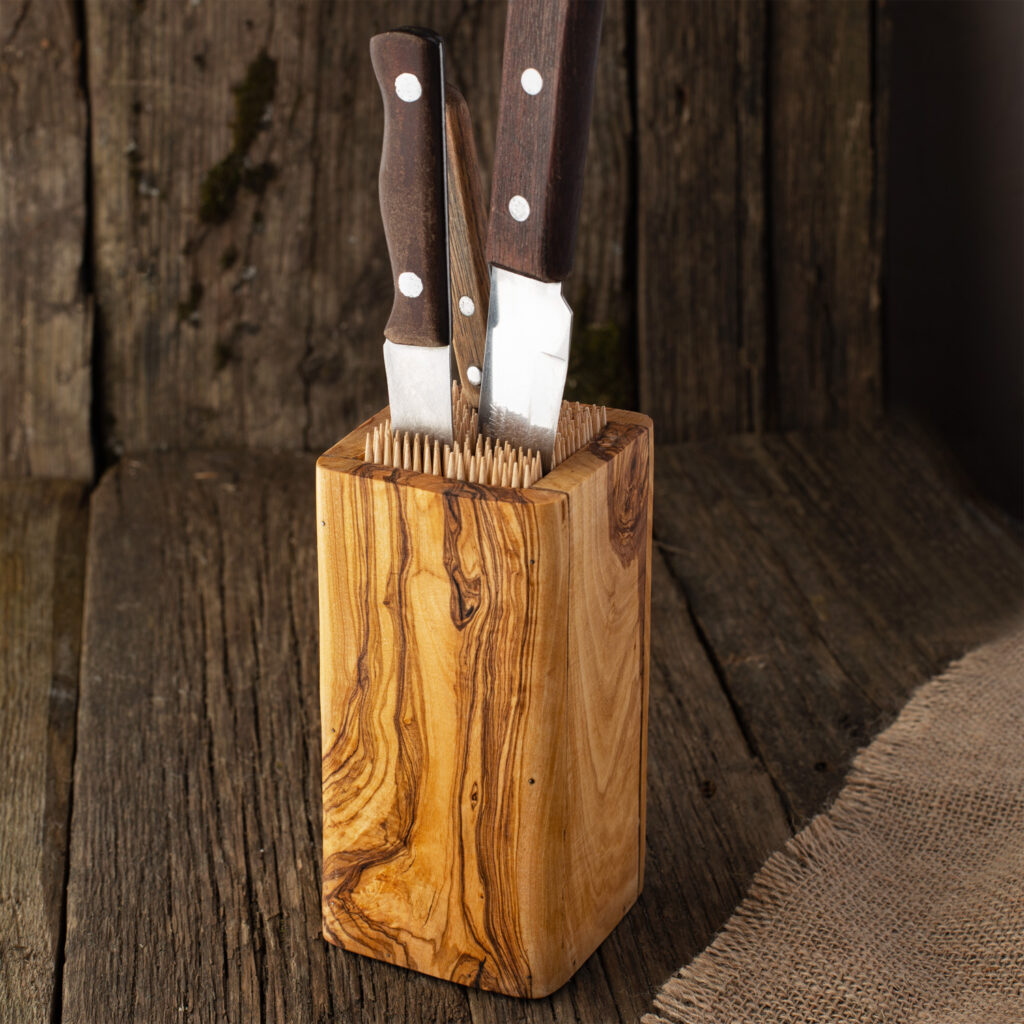 Slotless Wood Knife Block from Forest Decor