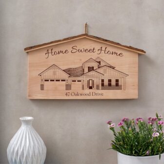 Home sweet home wooden sign.