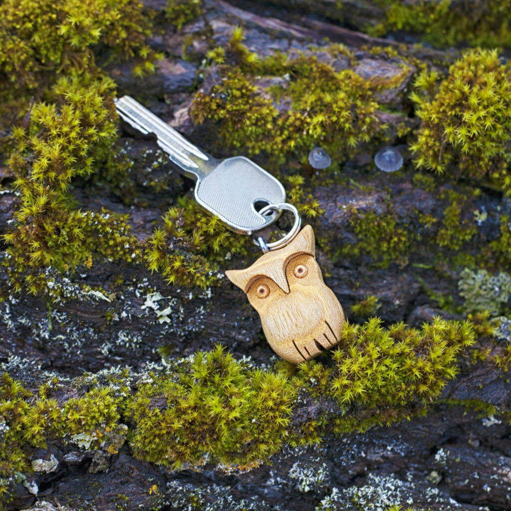 Wood Owl shaped Keychain