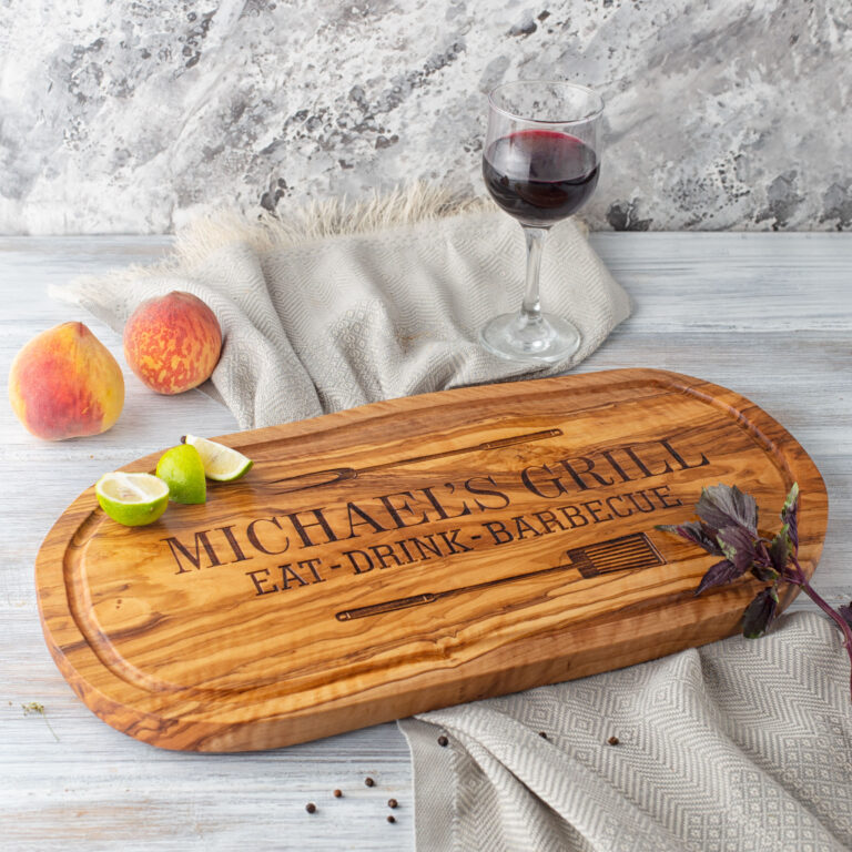 Olive Wood Steak Meat Board with Juice Groove (18″) - Forest Decor