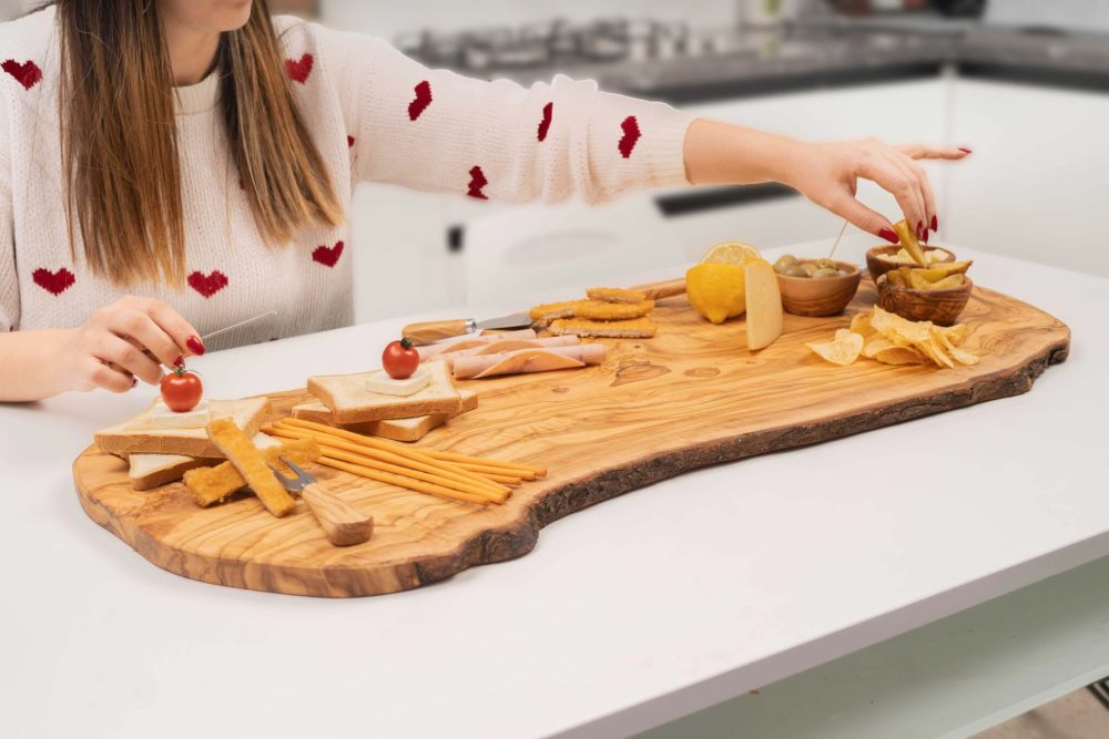 Olive Wood as a cutting board