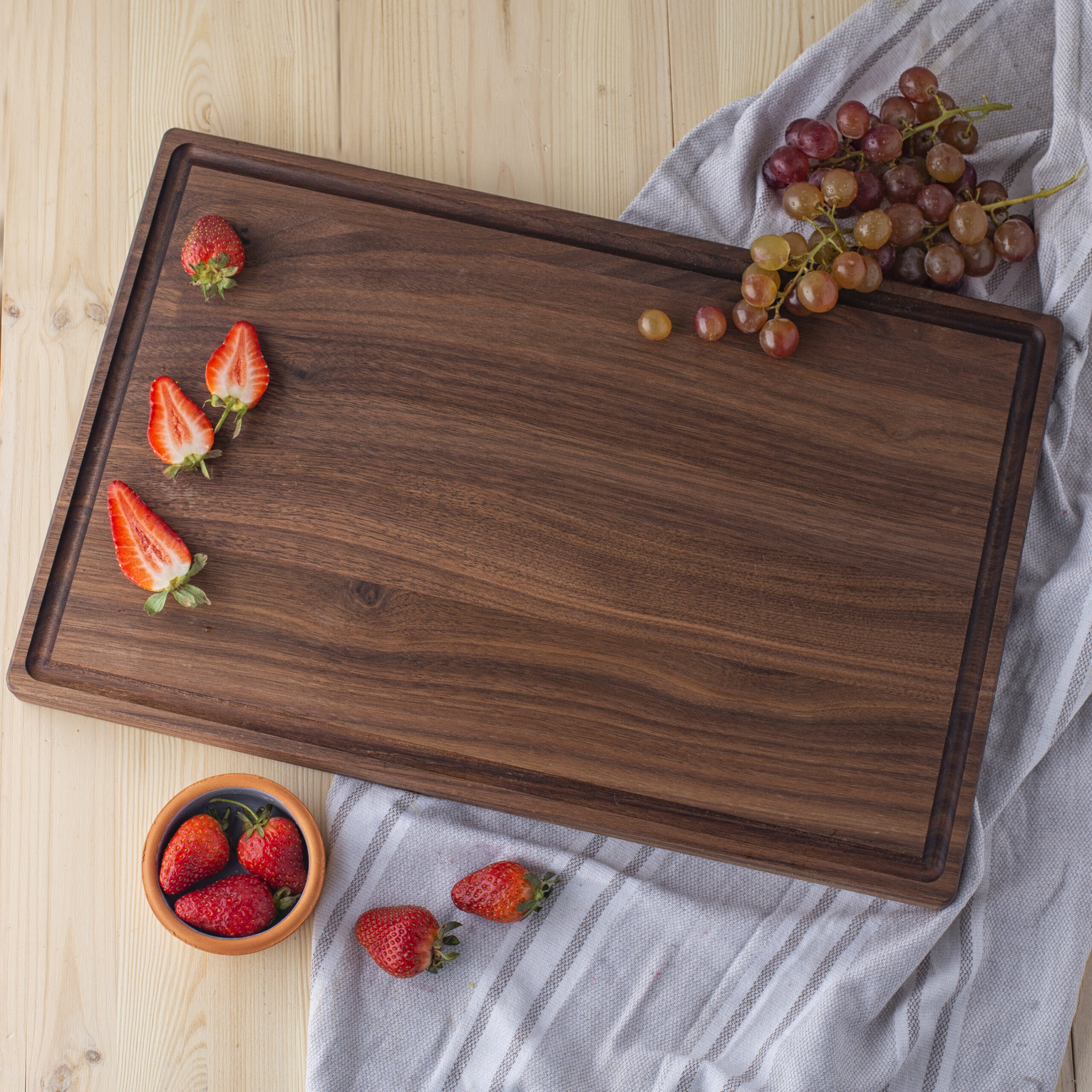 Large Walnut Cutting Board (17x11) with Juice Groove - Forest Decor