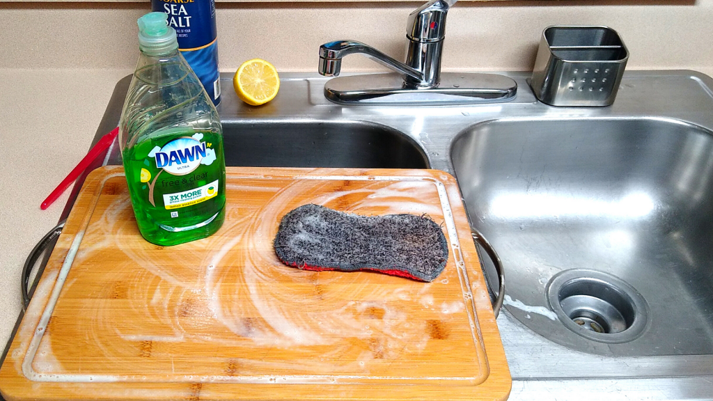 Cleaning a Wooden Cutting Board with Dish Soap
