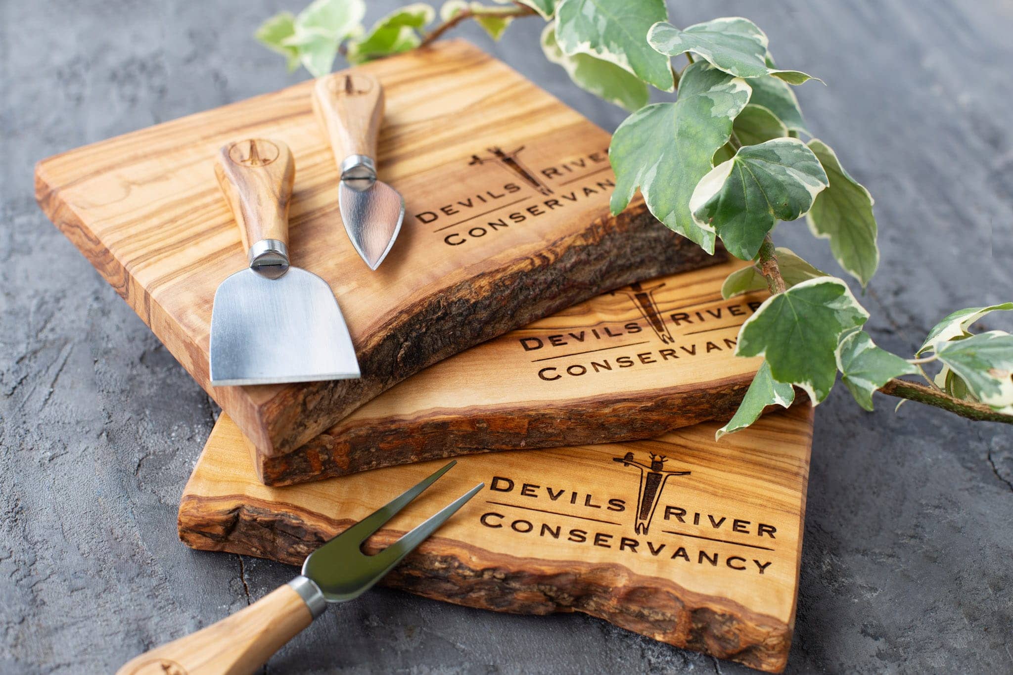 Cutting boards with Logo and Brand names For realtor gifts