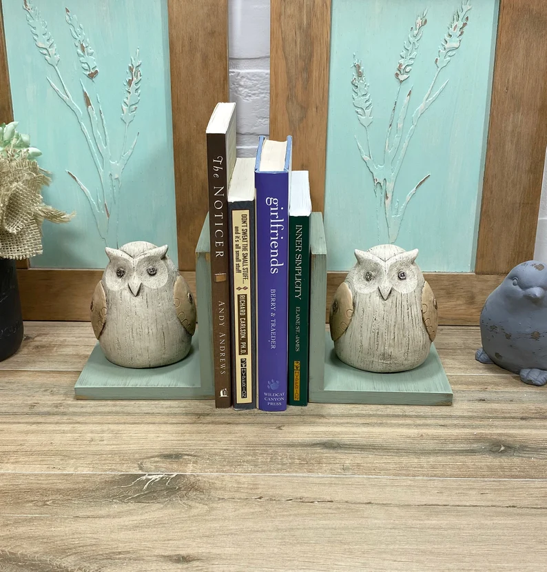 Statues Bookends